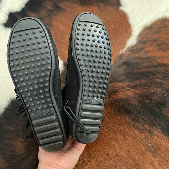 Minnetonka Black Suede Booties - Picture 3 of 3